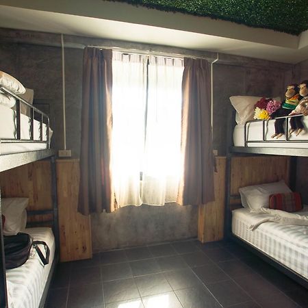King Kong Hostel At Krabi town Εξωτερικό φωτογραφία