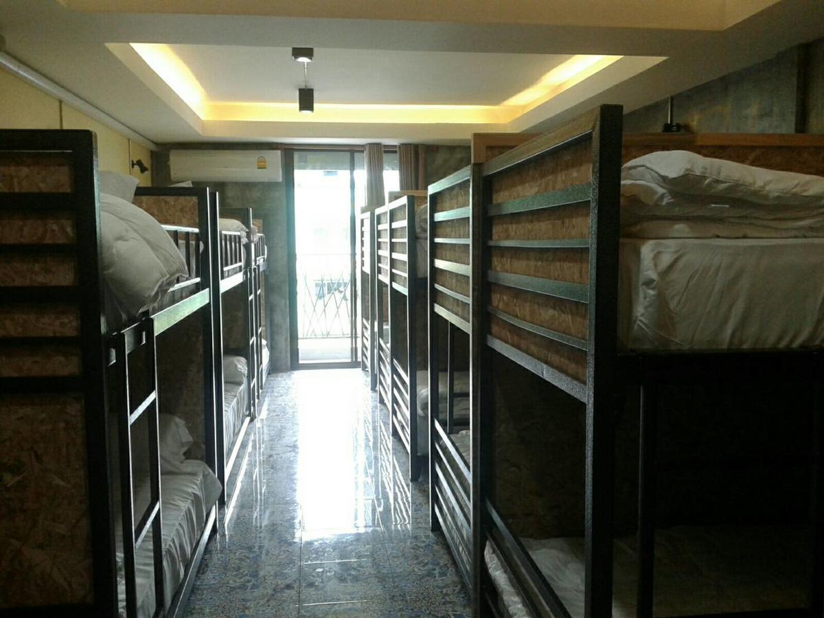 King Kong Hostel At Krabi town Εξωτερικό φωτογραφία