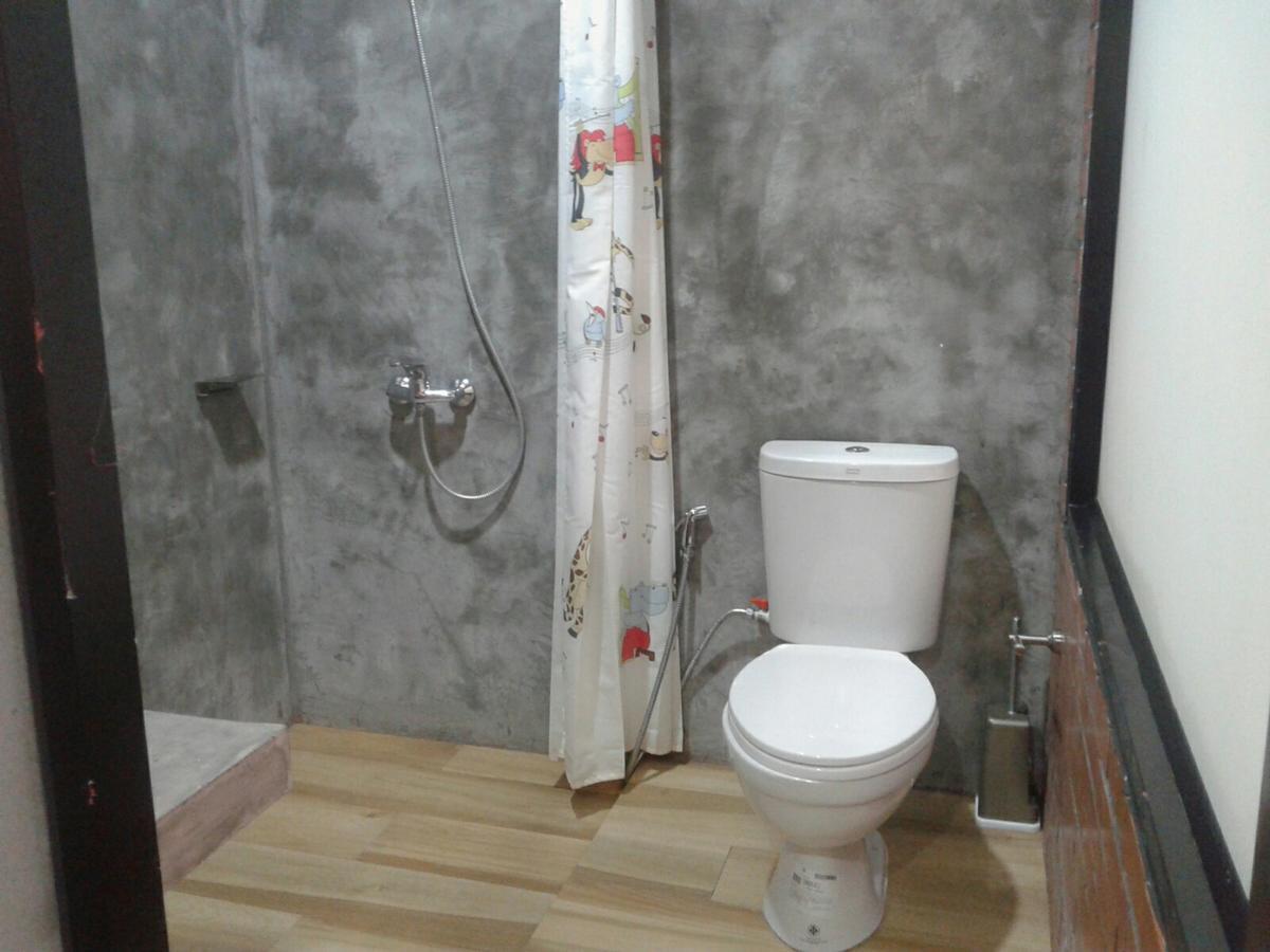 King Kong Hostel At Krabi town Εξωτερικό φωτογραφία